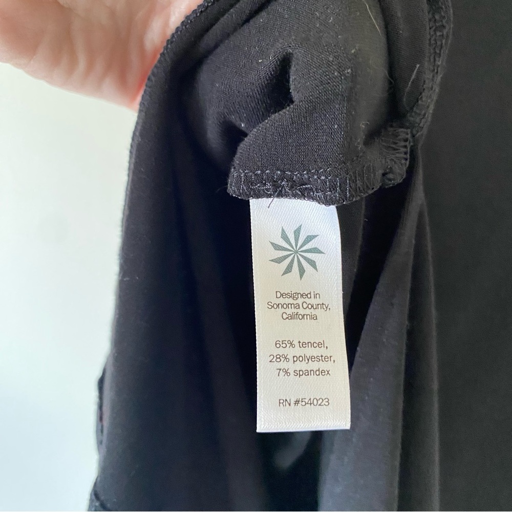 Athleta Black Side Split Tank Top - image 8